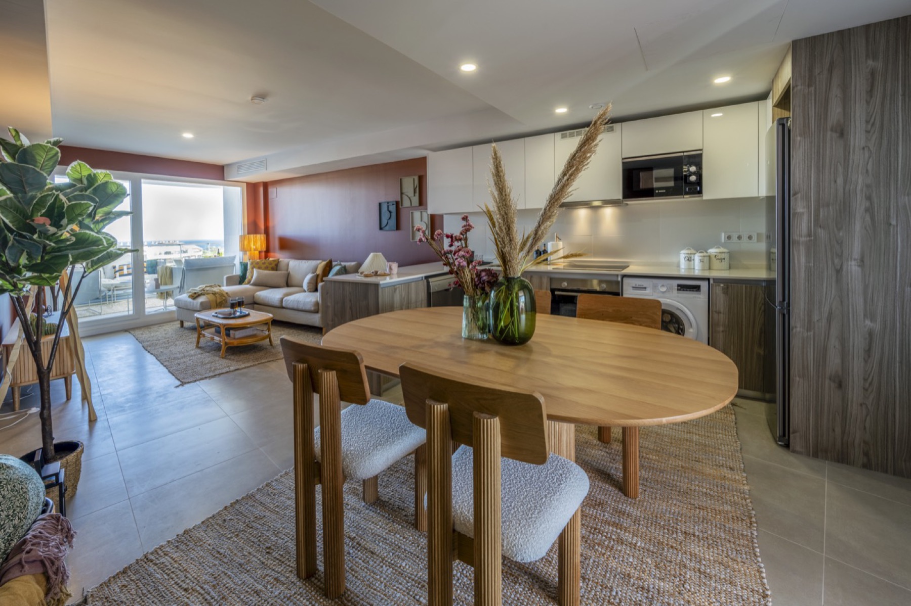 Bright apartment living and dining room in Valencia